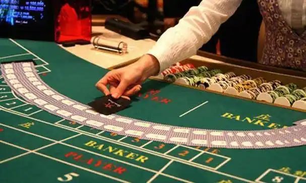 Filipino player setting up keno account on a mobile phone step by step